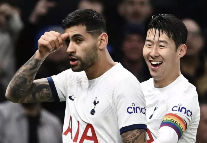 'You're leaving SON behind?'→'Want to win Tottenham!'...Tottenham vice-captain Son Heung-min, who has pledged loyalty, continues to play here'It's good to play here'