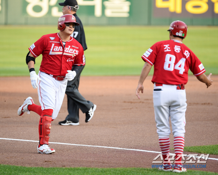 'Starting baseball will be made' 9 wins in the corner Lee Jae-hyun's net four Samsung, 8-3 SSG sweep and 4 consecutive wins. I got rid of the second-place LG