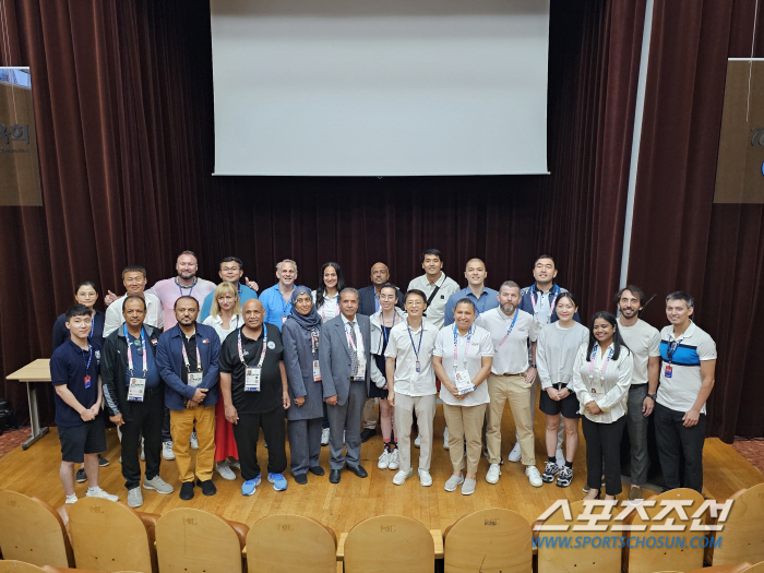 'We Are Seoul National University DTM Alumni' K-Sports Administrators Formed at Korea House in Paris X The Road to Sports Developed Countries 