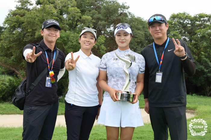 Yoon In-na won three games and four games, it would have been impossible without 'they'