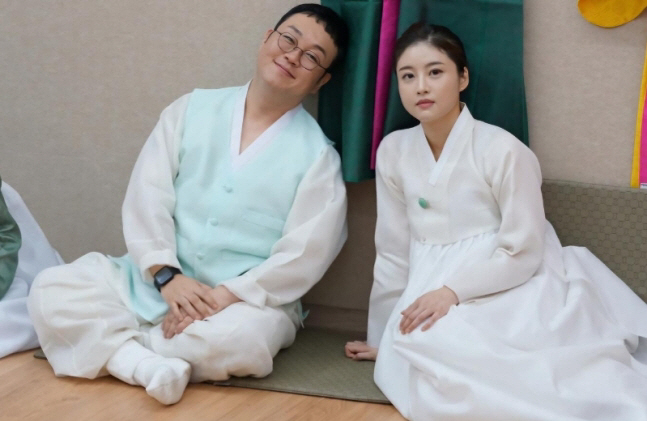 'Sundol' Lee Kun-joo, 'Incredible Dating' Su-hyun, became excited siblings' 'I'll give you a fortune teller as soon as possible'