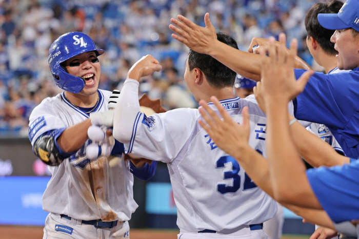 Without a foreign hitter, Ryu Hyun-jin collapsed'Kim Young-woong's equalizer'Samsung overpowered Hanwha at 0:6→10:6 