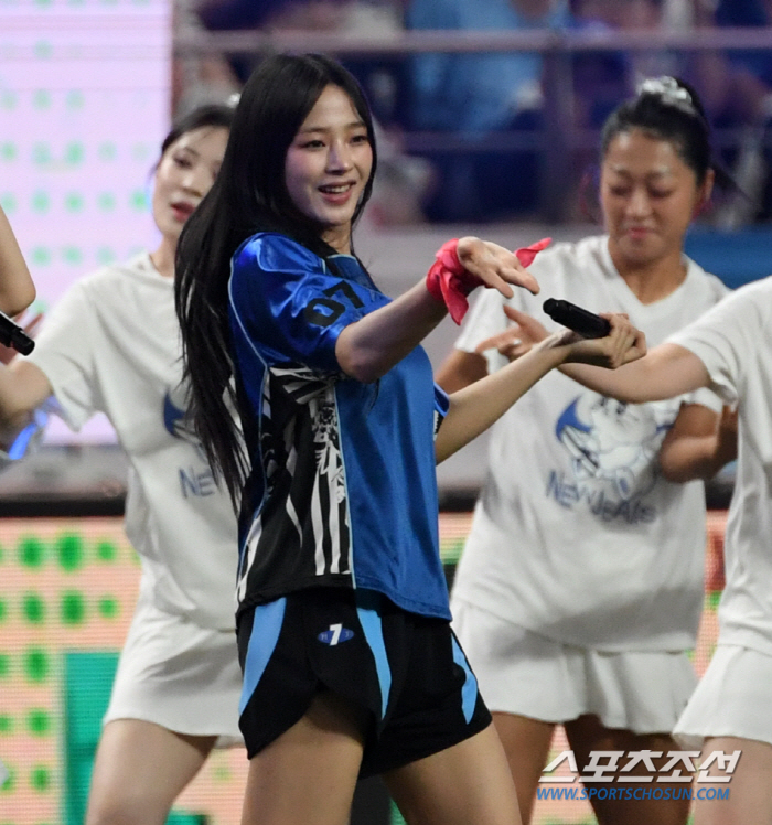 New Jin Min-ji 'Eagle Shoot' Fitted on Munich SNS 'Even the players were surprised'
