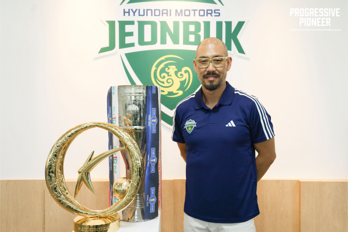 'Changing Role to Advisor Park Ji-sung' Jeonbuk Hyundai Appoints New Technical Director Michael Kim