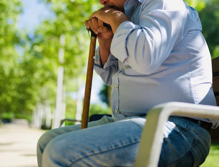 Pain in middle-aged men 'prostate hypertrophy', minimally invasive treatment?