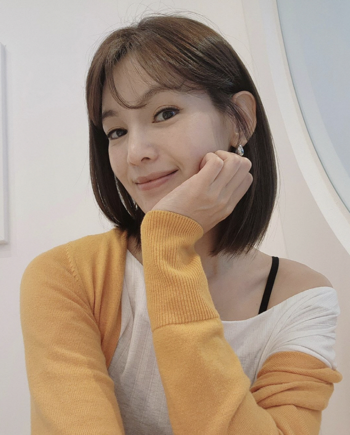 'Repenting the controversy over sexual harassment'The list price is ' Donate the whole amount of sponsorship tickets..I hope you'll join me in good things.'