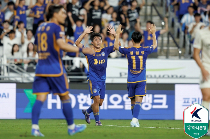  Ulsan HD 'Kim Pan-gon System' laughed in the first game, and jumped to third place after catching Daegu 1-0