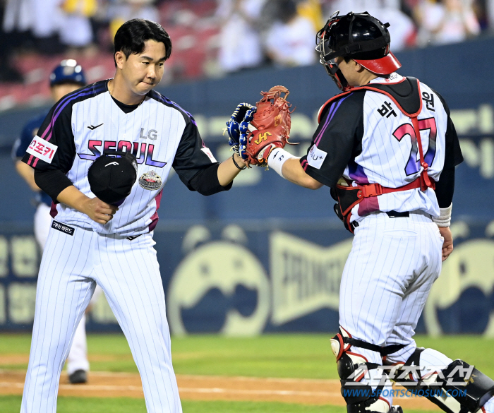 14 points in a row → 29 points in a row. Hernandez's good pitching also caused the batter to break out. It's the 2nd episode of last year's Choi Wontae Effect'