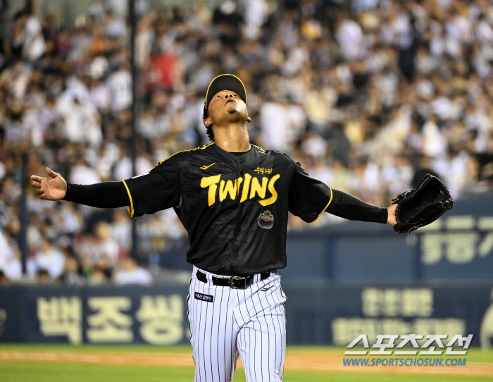 14 points in a row → 29 points in a row. Hernandez's good pitching also caused the batter to break out. It's the 2nd episode of last year's Choi Wontae Effect'