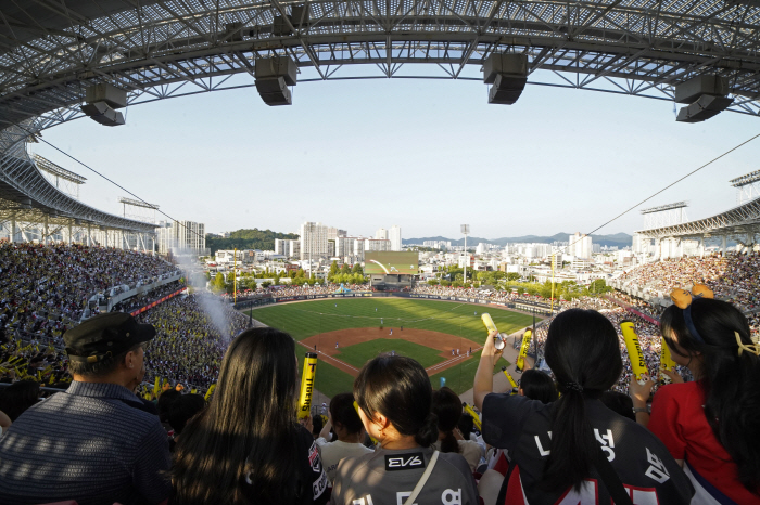 'Park Byung-ho escaped from the final multi-homer game in 739 days'Samsung, 'Lauer debut' KIA match for 6 consecutive losses