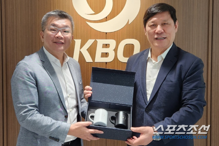 CPBL President Shortened 20 Minutes Due to Peach Clock - World's First ABS Operation KBO President's Know-how Sharing