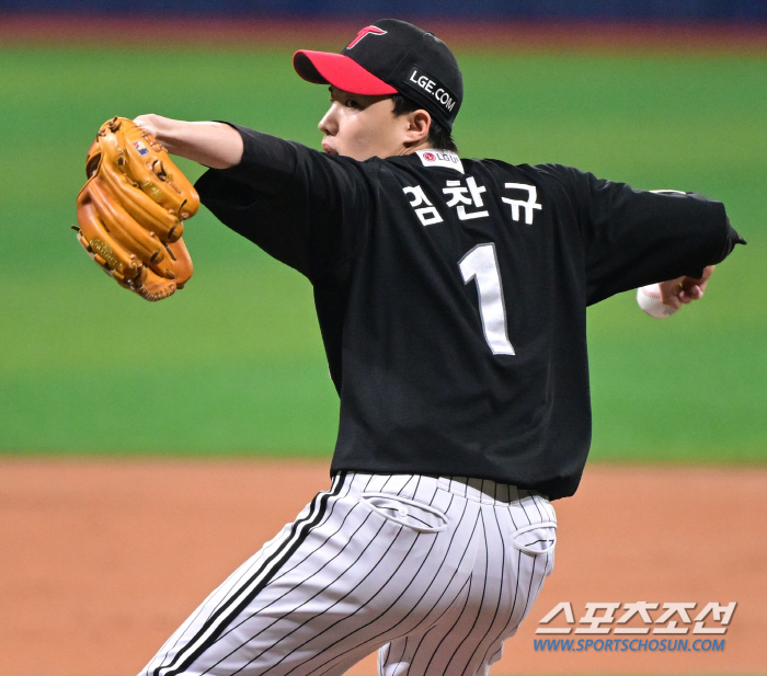 The batters blew up, saved the bullpen... Now, we only need to win KIA. 17-3 Great Scream '100 RBI Austin Expects Good Performance'