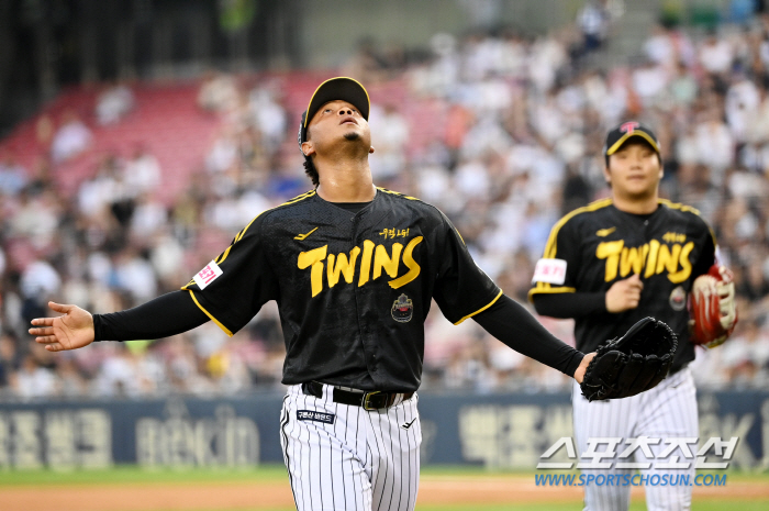 'Dr. K Big Bang' 13.2 Anderson vs. 13.1 Hernandez per 9 innings. I'm so proud of my escape from 3 consecutive losses