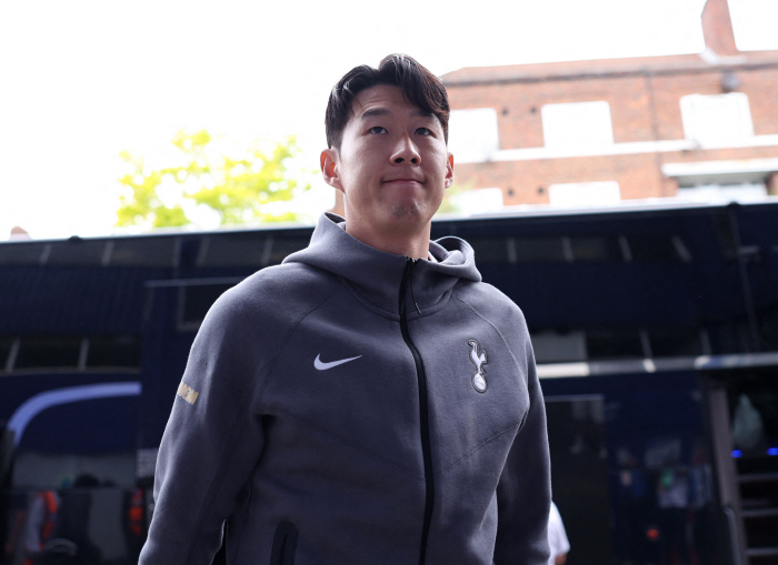 'Fox hunter SON is out!' Tottenham announces starting list against Leicester...Son Heung-min returns to LW →'NEW Sonke Duo' for the first time