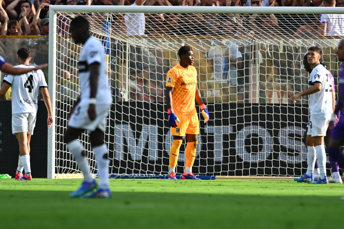 'GK Suzuki, a black man who has become a 'four European league goalkeeper', makes his official Serie A debut