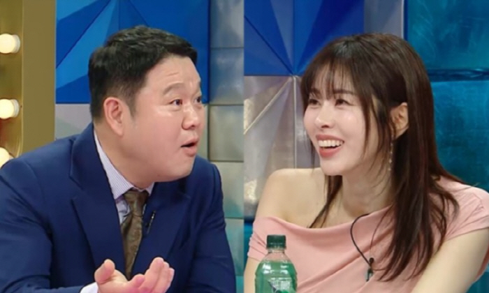 ''It was the most difficult time of my life.'' Seo Dong-ju, mother Seo Jung-hee, delivered her feelings during the cancer review (Radio Star)