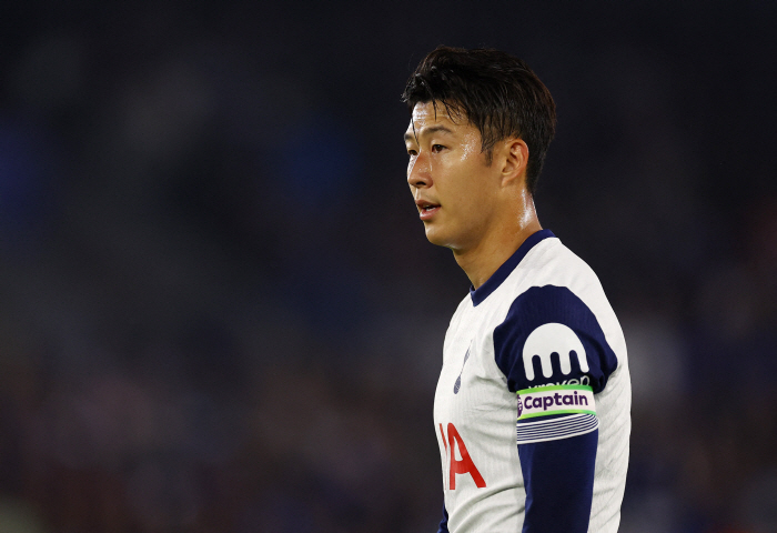 Son Heung-min failed to attack points in the opening match, and the local team received mixed reviews...Tottenham draw 1-1 with promotion team