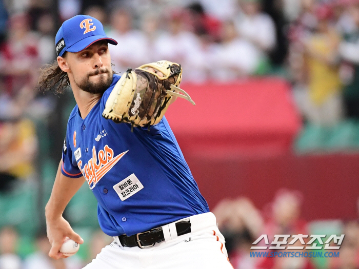 Hanwha's 5th starting pitcher, Kim Kyung-moon's player Yu-na 'Considering taking the mound on the 4th day for foreigners'