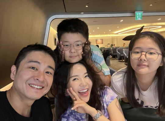 'Jang Young-ran's family is going on a summer vacation♥'Happy family' full of excitement