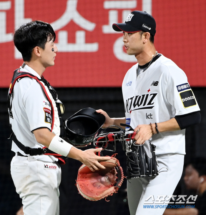 Kim Min-soo and Benjamin, who responded to Cho Dae-hyun's fierce fighting spirit with good pitching, were just amazed