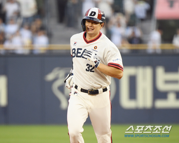 '19 years, you've been waiting for a long time' RYU won 8 games. Fantastic throw...Hanwha, Doosan's 3rd consecutive game in 7020 days 'Impressive Sweep' 