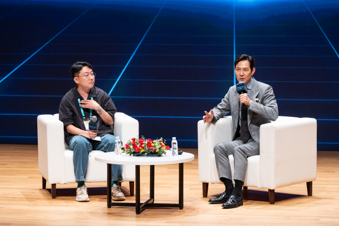 'K content interest is hot'Lee Jung-jae, a new challenge to continue 'Omg2' (Roundup)