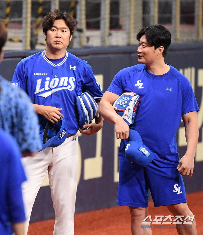 Song Eun-beom, who joined the first team, was impressed by the hospitality of the young lion group...But there's a cold evaluation left