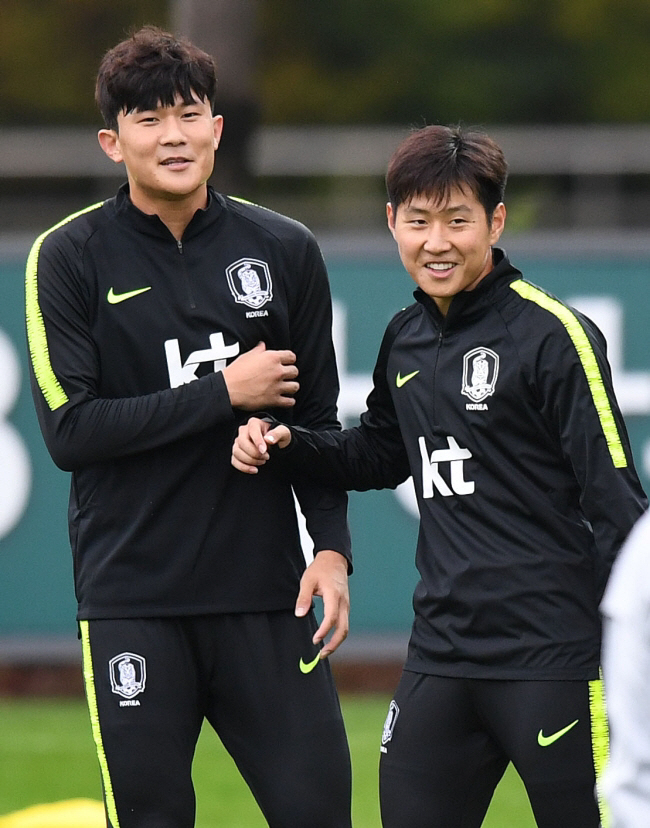 'Golden Talent'Lee Kang-in vs'Monster Defender'SON will clash on the UCL stage, competing in the Europa League (Roundup)