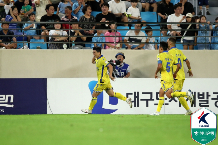 ''Super Wonder Goal' When Incheon was in crisis, 'Half Star' Kim Do-hyuk glistened