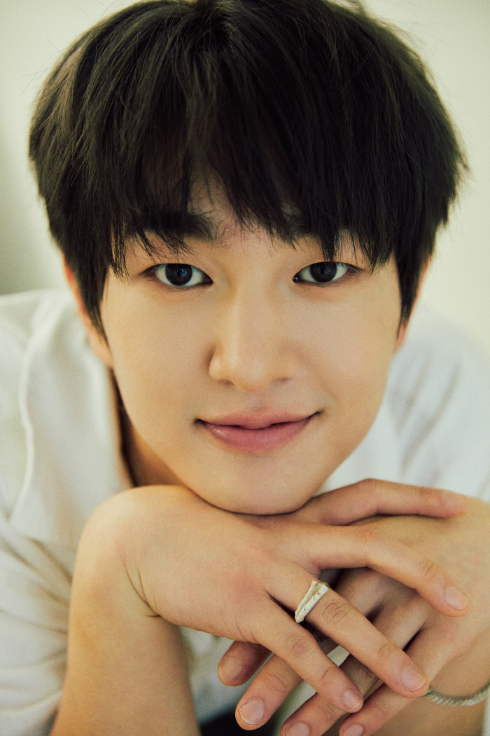  Onew 