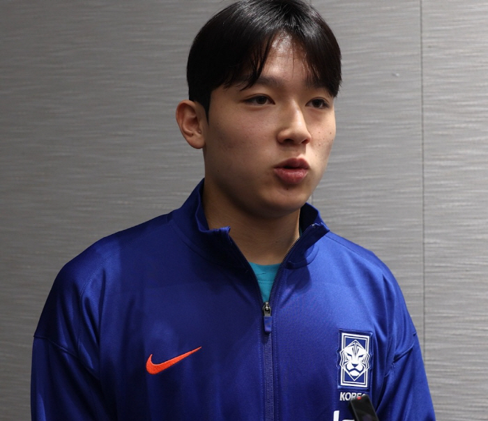 'Let's be close' ''Captain' meets Son Heung-min 'Youngest' Yang Min-hyuk's smile''I'll appeal his finishing ability regardless of age'