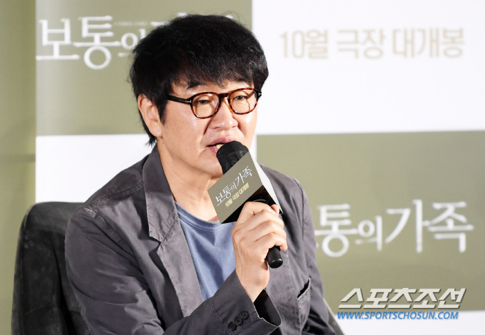  Movie 'Ordinary Family' Director Heo Jin-ho