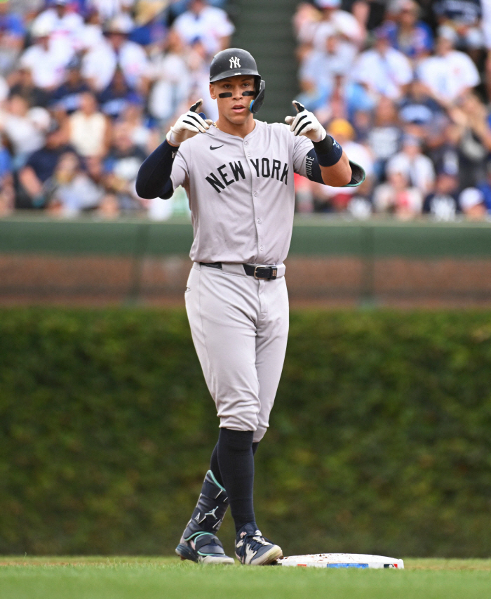 'Deep thirst' Judge loses face with 10 consecutive home runs, longest this season, a timely double...NYY 3-0 CHC