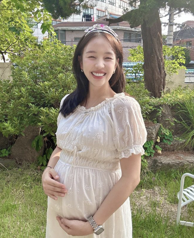 'Full term'Baek A-yeon is about to give birth'Judged delivery, whether my stomach is good.'