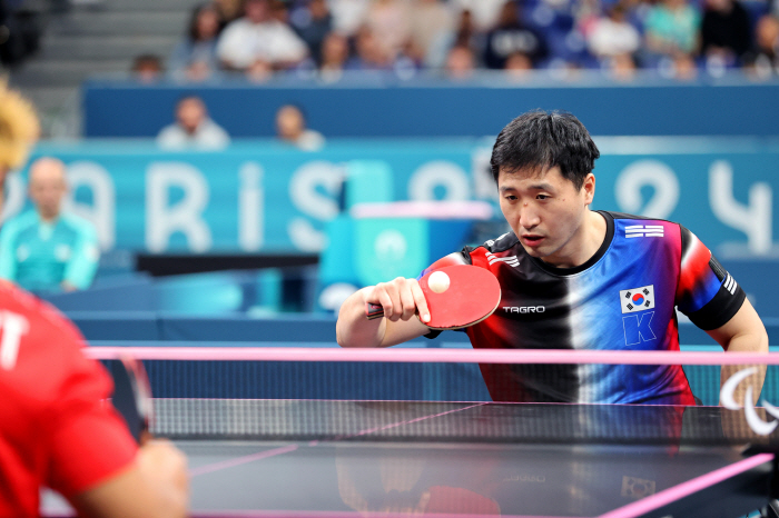 Kim Young-gun wins gold medal in individual table tennis for the first time in 12 years, and Korean team achieves 120% target in Paris