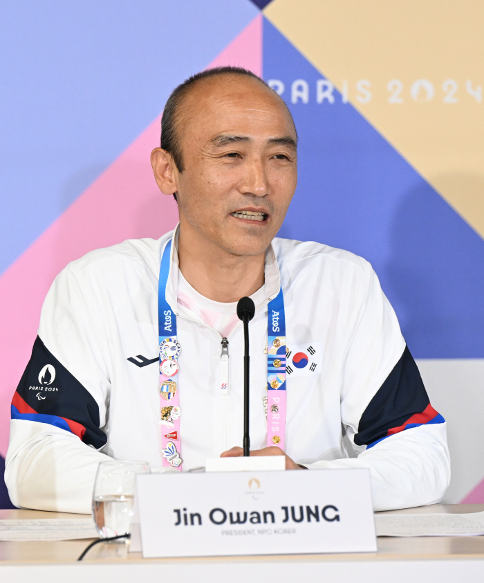  'Overachieve goal' Korean team. Chung Jin-wan, Chairman of the Korea Sports Council for the Disabled 'I am deeply touched.'Promote the expansion of strategic sports and daily sports in the future.'