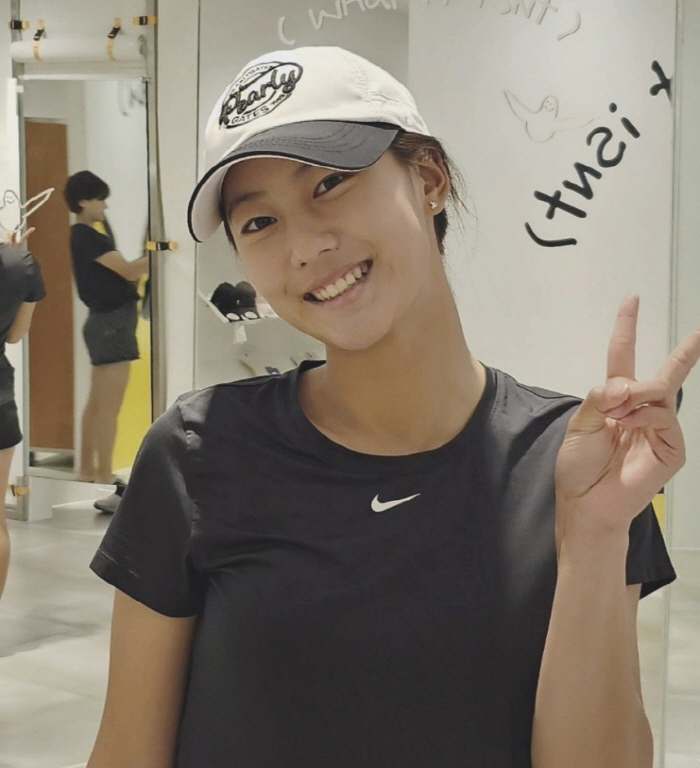 'Song Jong-guk and Park Yeon-soo's daughter'Jia, Little Suzy is right...Without braces. 'You've changed a lot'