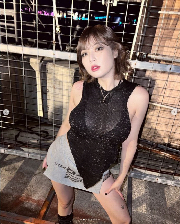 'Yong Jun-hyung ♥' Hyun-ah, a prospective daughter-in-law who is not confident at all about the unprecedented exposure of the backless