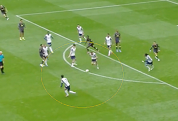 'Pan the Pen, this is your goal'73m storm sprint → SON's neat finish, Tottenham's goal of the month in August