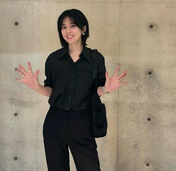  Jang Na-ra who used to be a lawyer specializing in divorce is also perfect