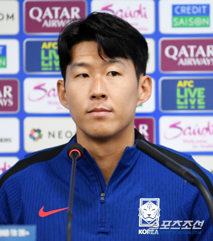 Sangam Lawn, which Son Heung-min lamented, seniors also 'Ingigong'→''You have to think carefully and work hard' ' Players will be annoyed too'