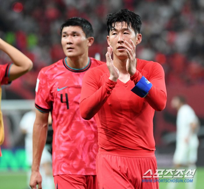 Sangam Lawn, which Son Heung-min lamented, seniors also 'Ingigong'→''You have to think carefully and work hard' ' Players will be annoyed too'