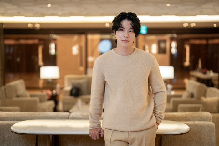  'I looked sharp, but now I'm comfortable'..Hong Jong-hyun 'Things After Love 'Expectations Afterwards (Roundup)