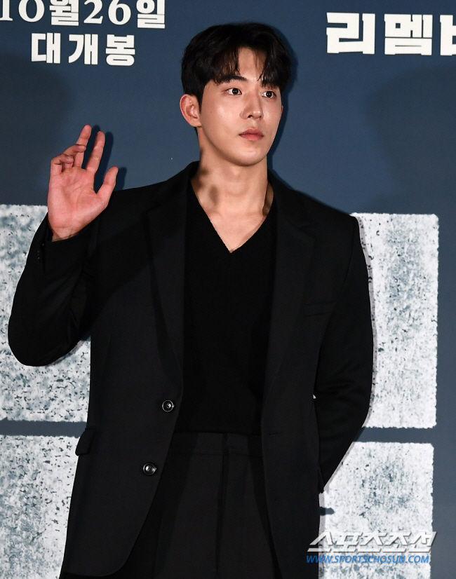  Nam Joo-hyuk, shall we meet Noh Yoon-seo today (19th) as the next writer to be discharged from the military