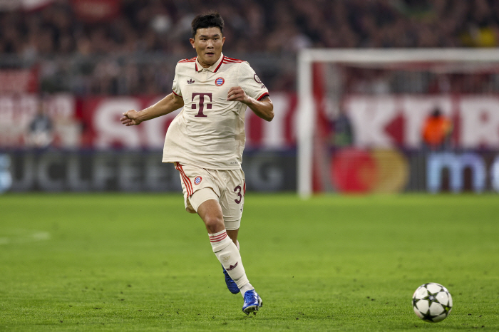 'The Iron Man Resurrected' Kim Min-jae, 100% successful in ground-to-air competition  tackle, and 獨 media also 'Confident KIM is the best CB in Europe'!