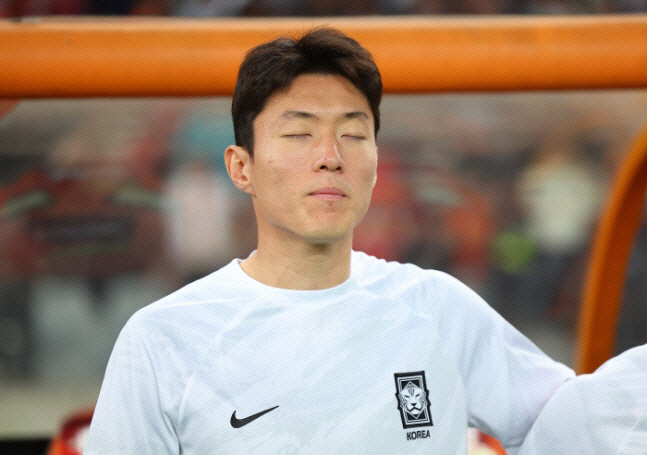 Will Hwang Ui-jo revive from the worst crisis...13 min multi-goal performance → Highest rating