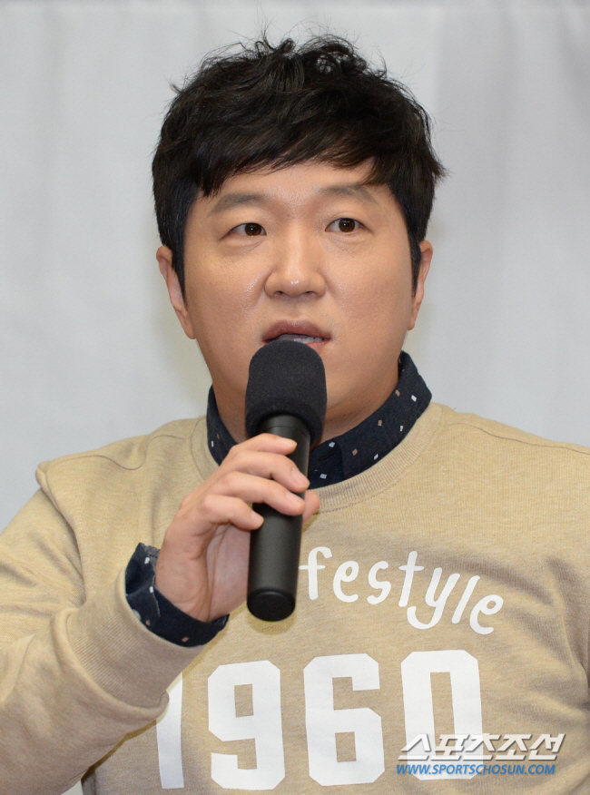 Are celebrities easy? Jeong Hyeong-don 