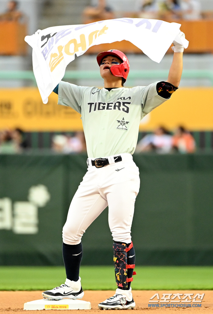 'Reyes 200 hits → Kim Do-young's 40th home run challenge? I won't avoid it' Lonely head coach's last concern