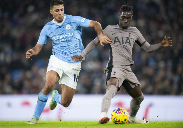 Worst of the worst, eventually out of season...Rodri's cruciate ligament meniscus rupture → Man City championship competition red light