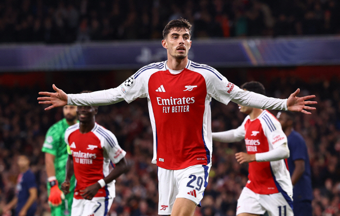 Was the wall high in UCL? 'It's too bad' Lee Kang-in played full-time no-turn mid-range shots → blocked by an iron wall defense...PSG lose 0-2 to Arsenal